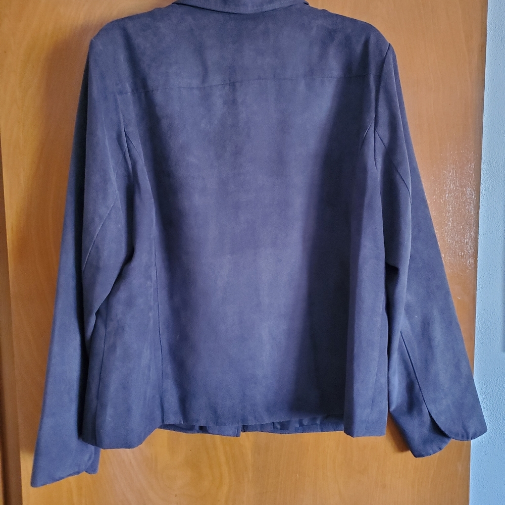 Jacket - Picture 2 of 2